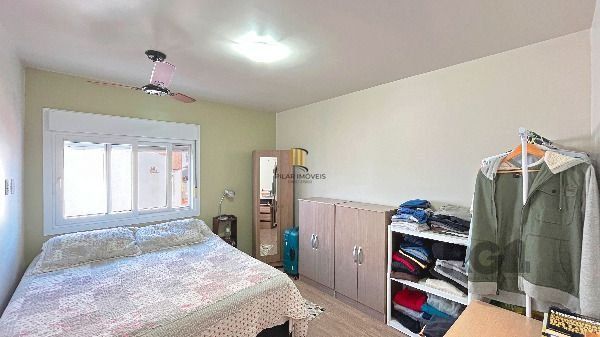 Casa em Porto Alegre, no bairro Hípica, com 3 dormitório(s), e 3 banheiros, à venda.