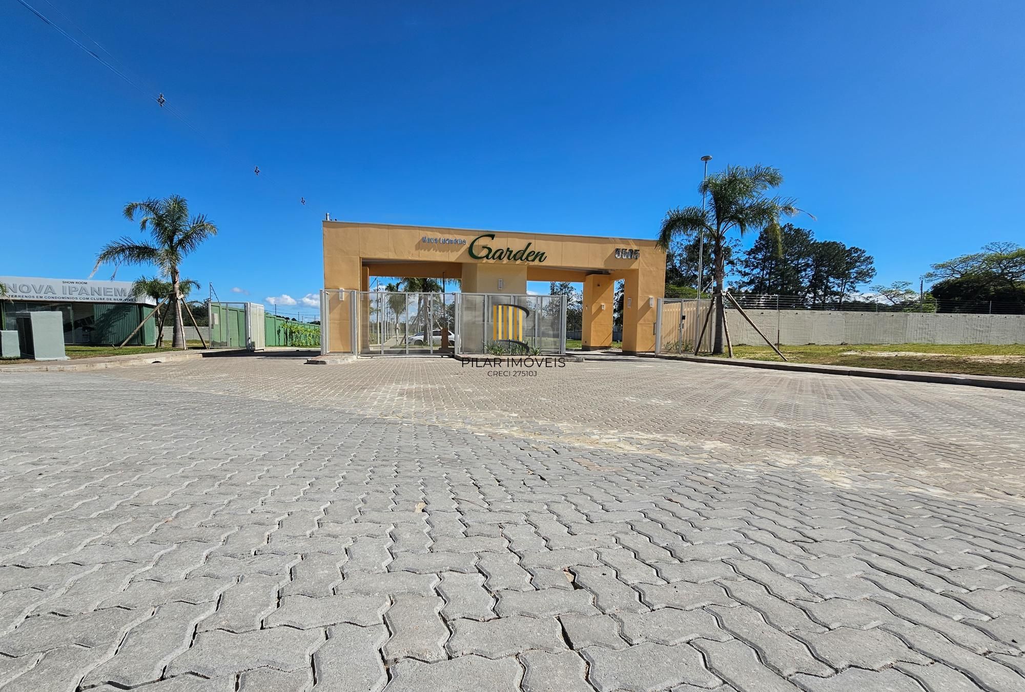 Terreno plano pronto para construir no Condominio fechado Nova Ipanema Garden.  7 x 21   Para morar ou investir.