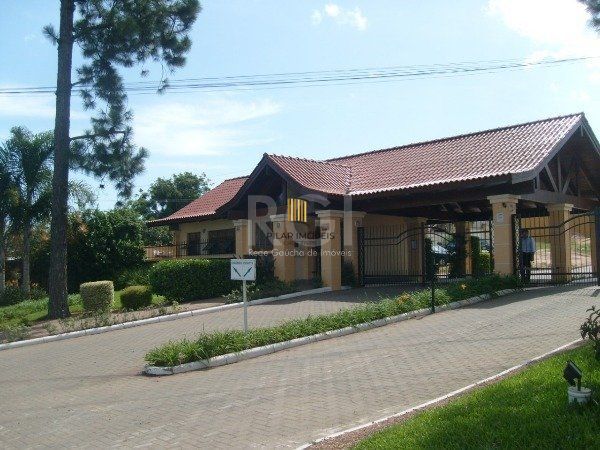 Casa Condominio para Venda - 221m², 3 dormitórios, sendo 1 suites, 3 vagas - Hípica