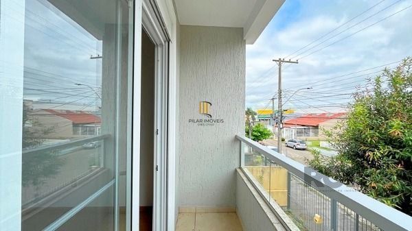 Casa em Porto Alegre, no bairro Hípica, com 3 dormitório(s), e 3 banheiros, à venda.
