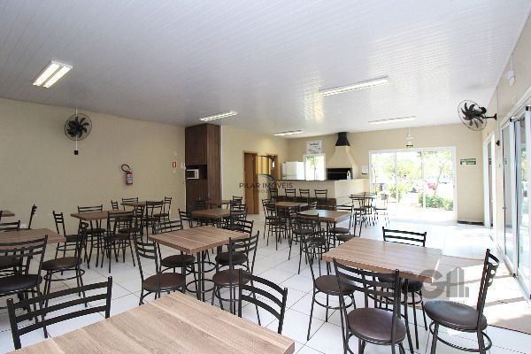 Casa Condominio em Porto Alegre, no bairro Hípica, com 3 dormitório(s), e 3 banheiros, à venda.