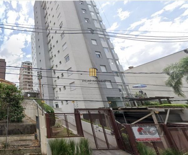 Apartamento em Porto Alegre, no bairro Petrópolis, com 3 dormitório(s), e 3 banheiros, à venda.