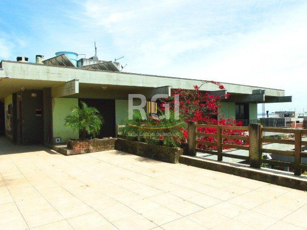 Casa para Venda - 700m², 4 dormitórios, sendo 4 suites, 6 vagas - Vila Conceição