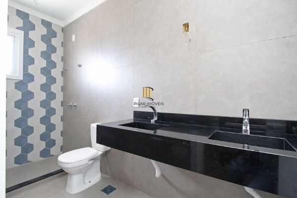 Casa Condominio em Porto Alegre, no bairro Aberta dos Morros, com 3 dormitório(s), e 3 banheiros, à venda.