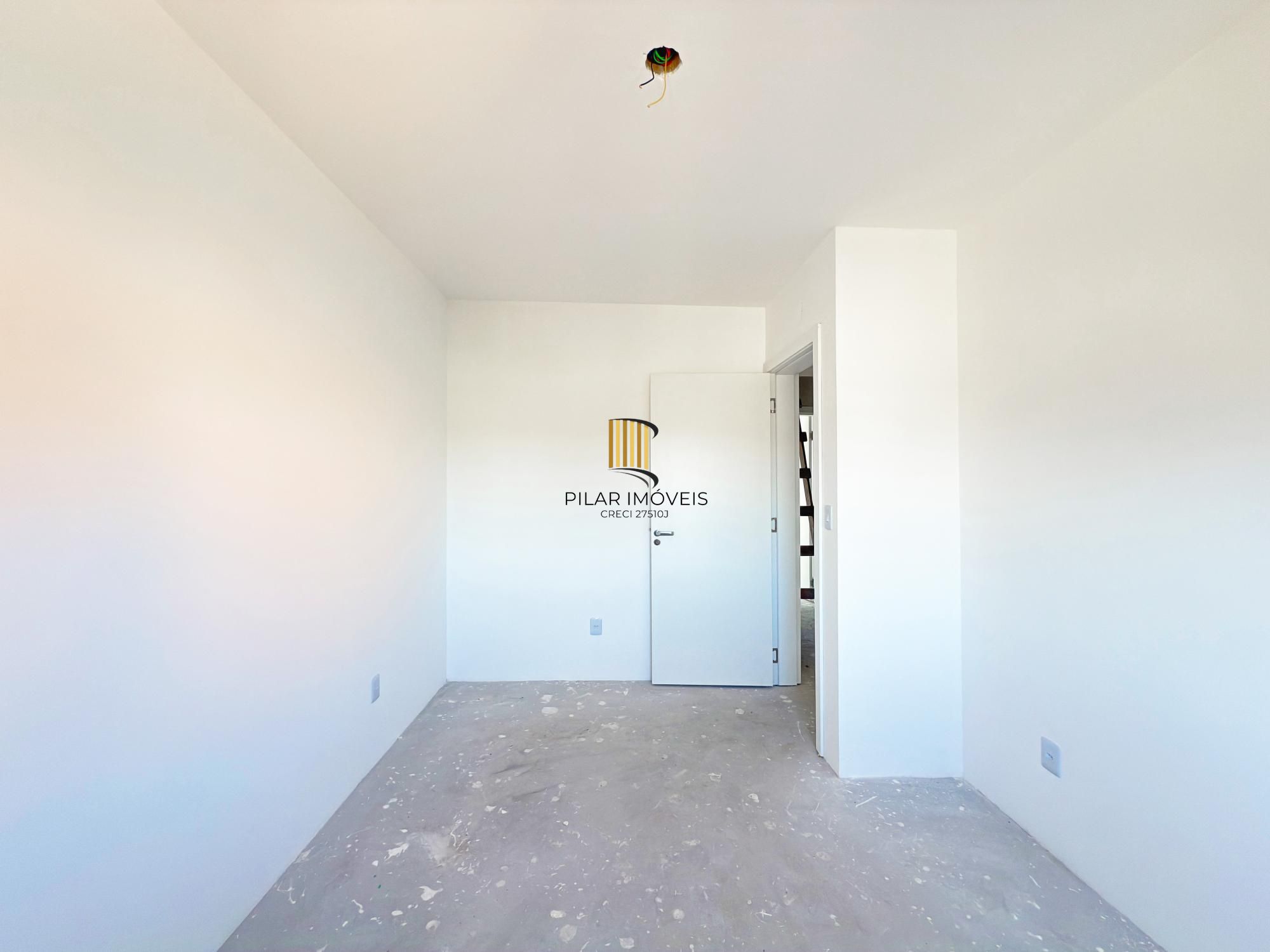 Casa de Condomínio 3 dormitórios no bairro Hípica