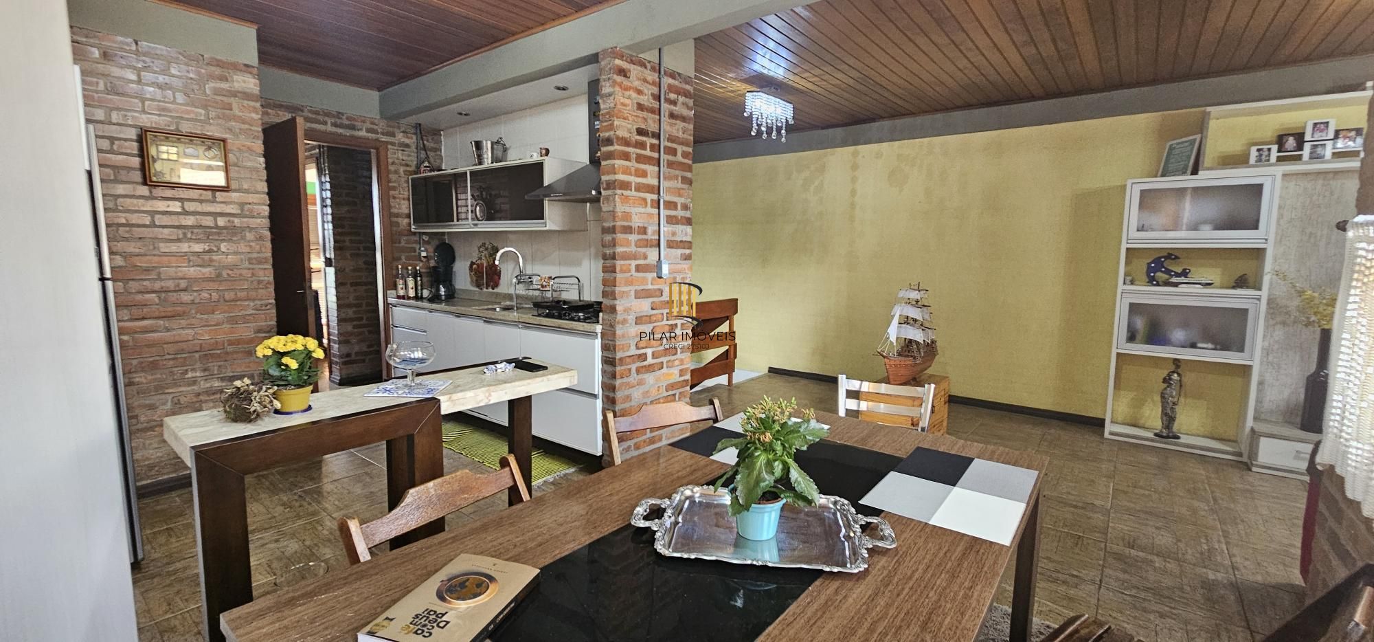 Casa 2 dormitórios no bairro Aberta dos Morros