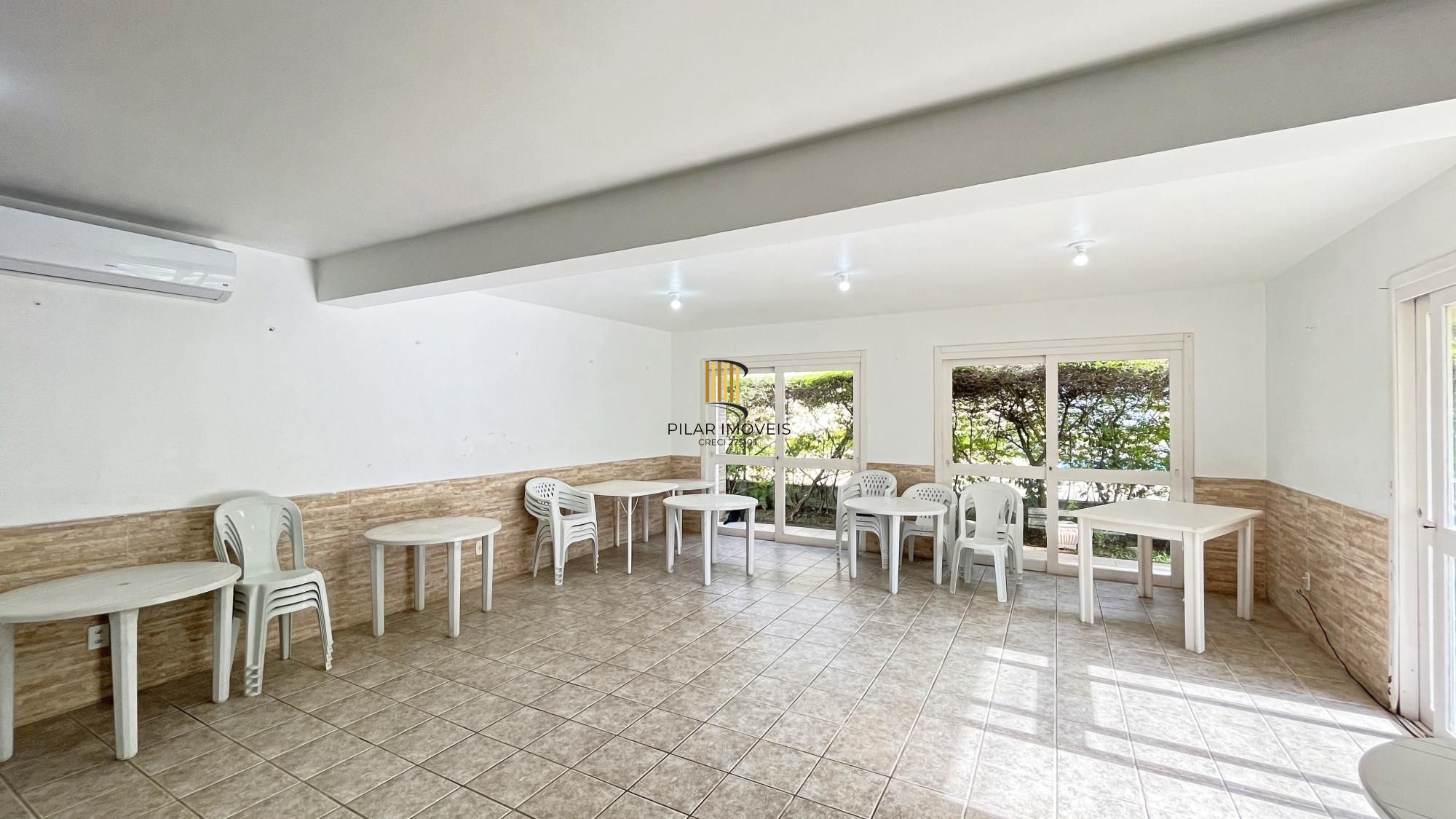 Casa de Condomínio 2 dormitórios no bairro Hípica