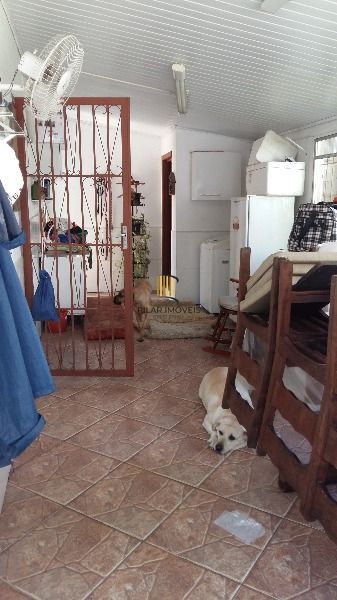 Casa para Venda - 128m², 2 dormitórios, 6 vagas - Medianeira