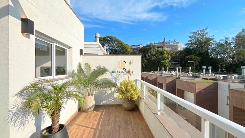 Casa de Condomínio 4 dormitórios no bairro Praia de Belas