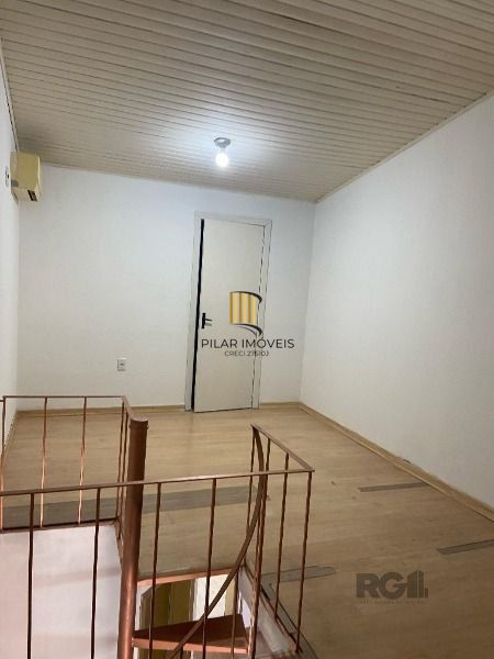 Casa de Condomínio 2 dormitórios no bairro Cavalhada