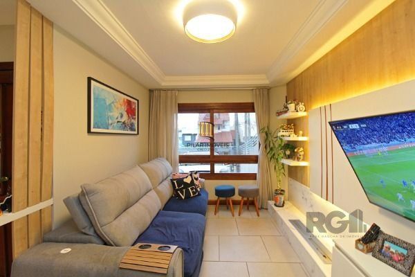 Casa 3 dormitórios no bairro Hípica