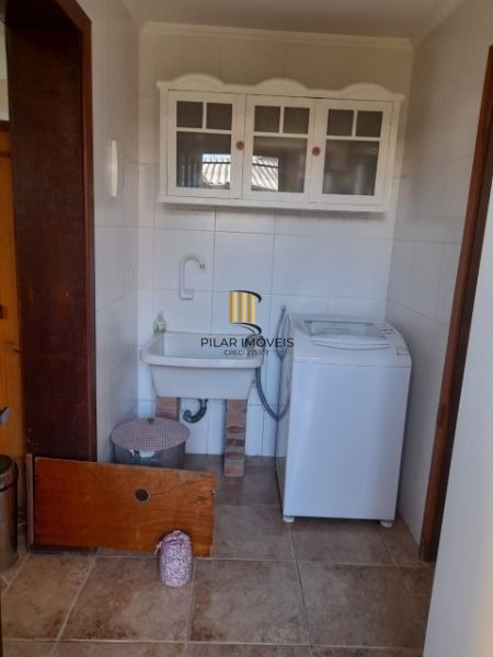 Casa 3 dormitórios no bairro Ipanema