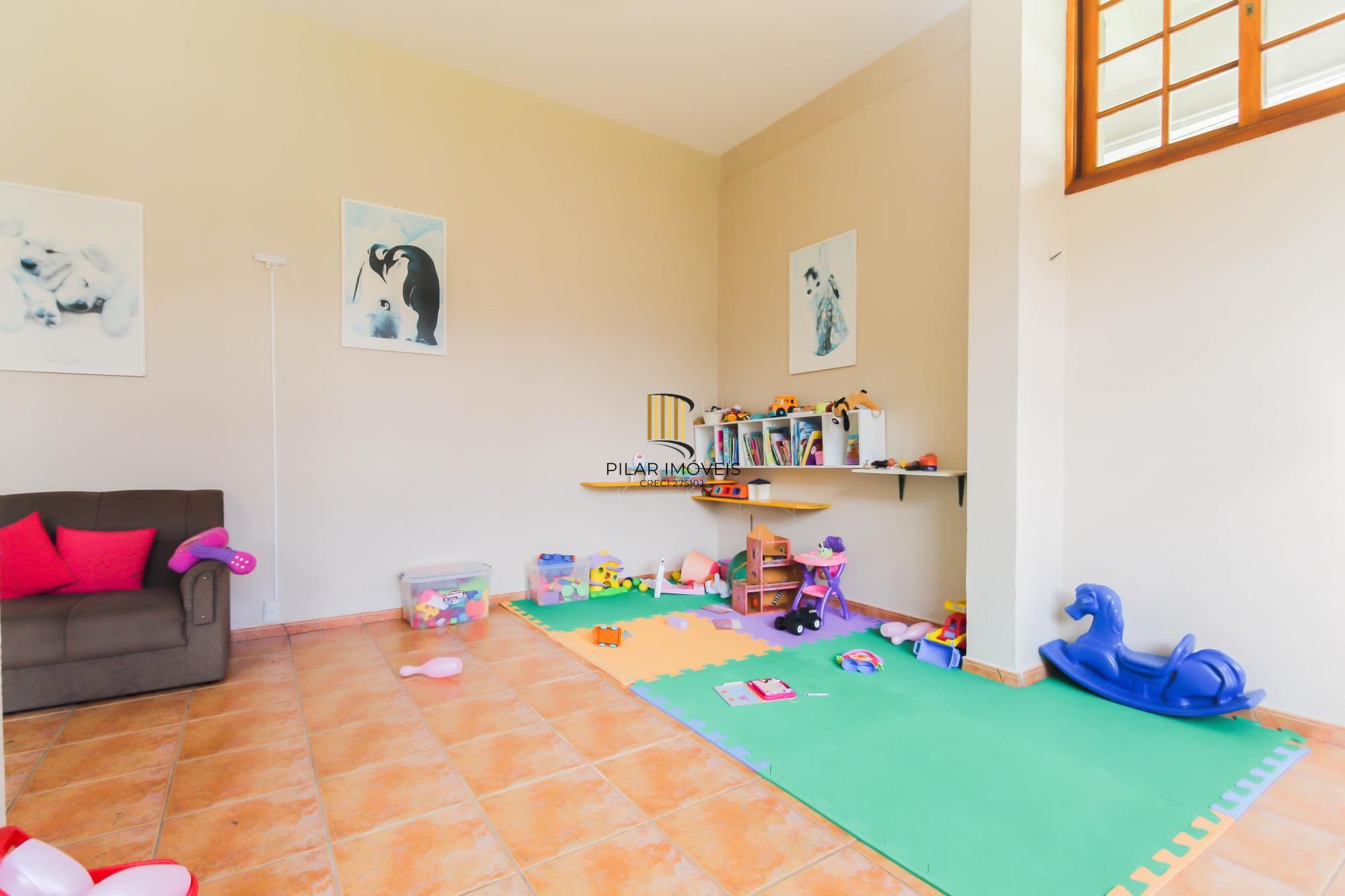 Excelente apartamento de 2 dormitórios no Cristal