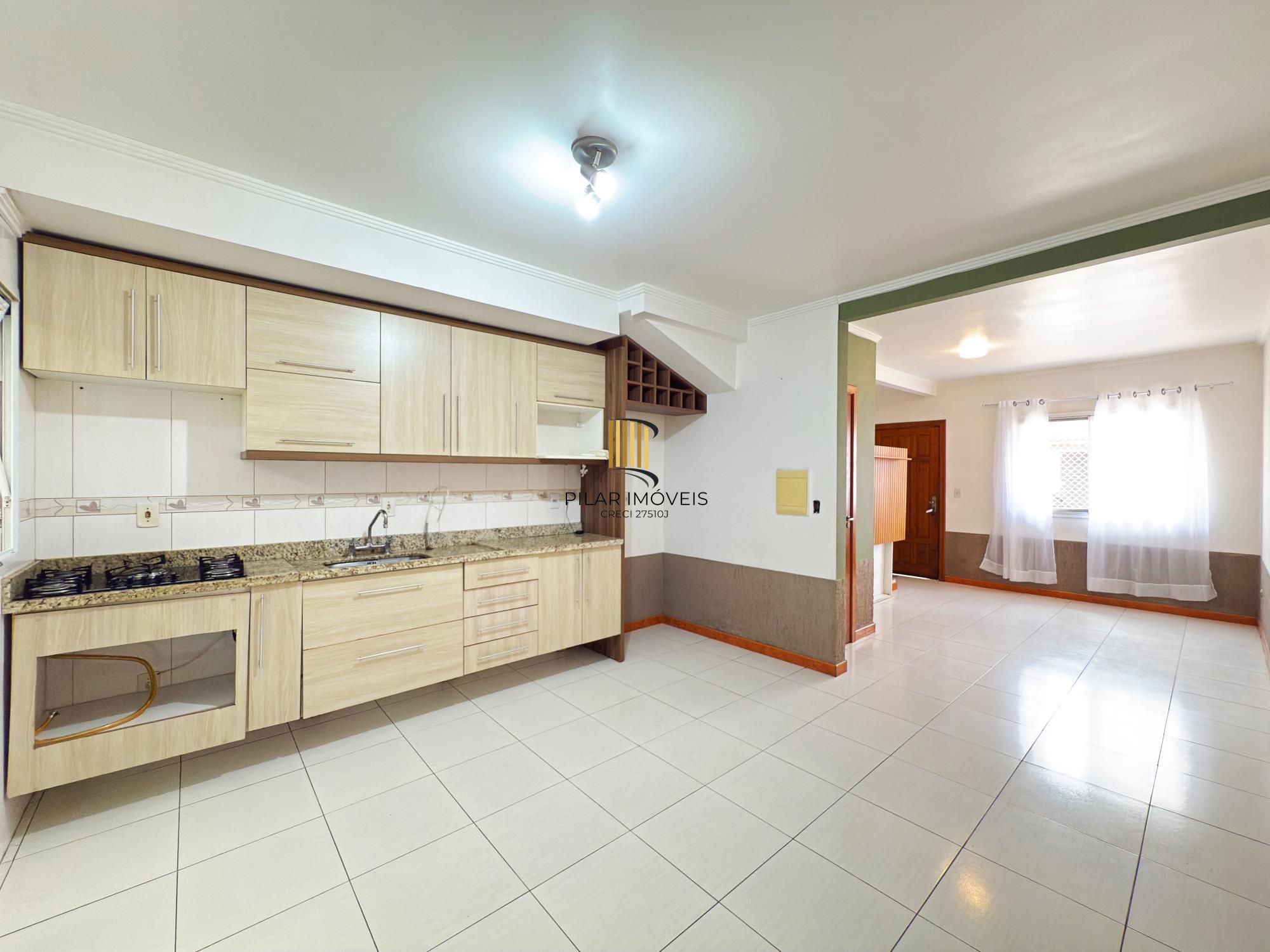 Casa Condominio em Porto Alegre, no bairro Aberta dos Morros, com 2 dormitório(s), e 2 banheiros, à venda.