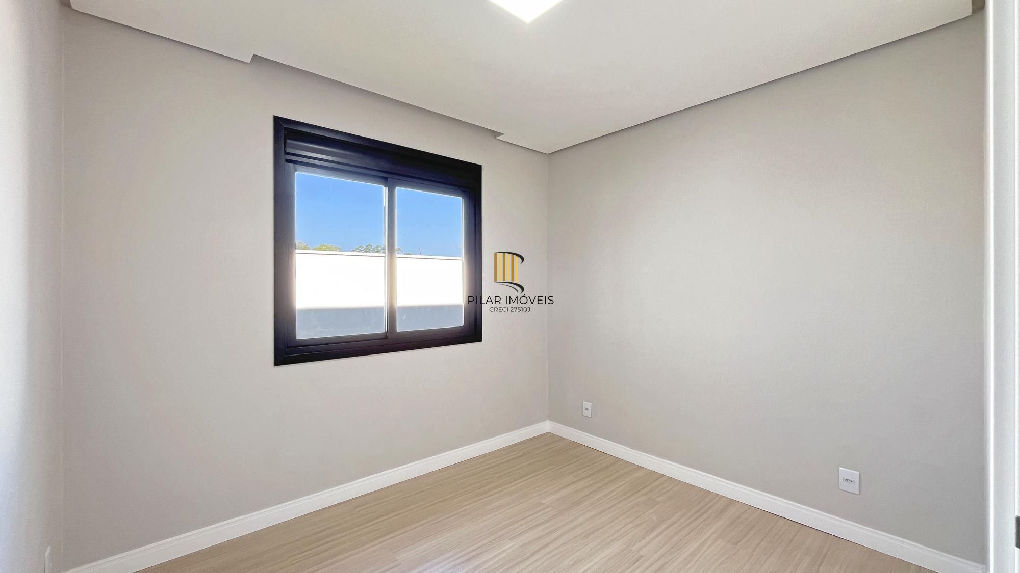 Casa Condominio em Porto Alegre, no bairro Hípica, com 3 dormitório(s), e 3 banheiros, à venda.