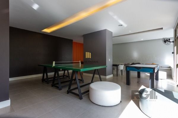 Apartamento em Porto Alegre, no bairro Cavalhada, com 3 dormitório(s), e 3 banheiros, à venda.