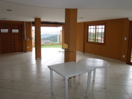 Casa para Venda - 300m², 3 dormitórios, sendo 1 suites, 4 vagas - Vila Nova