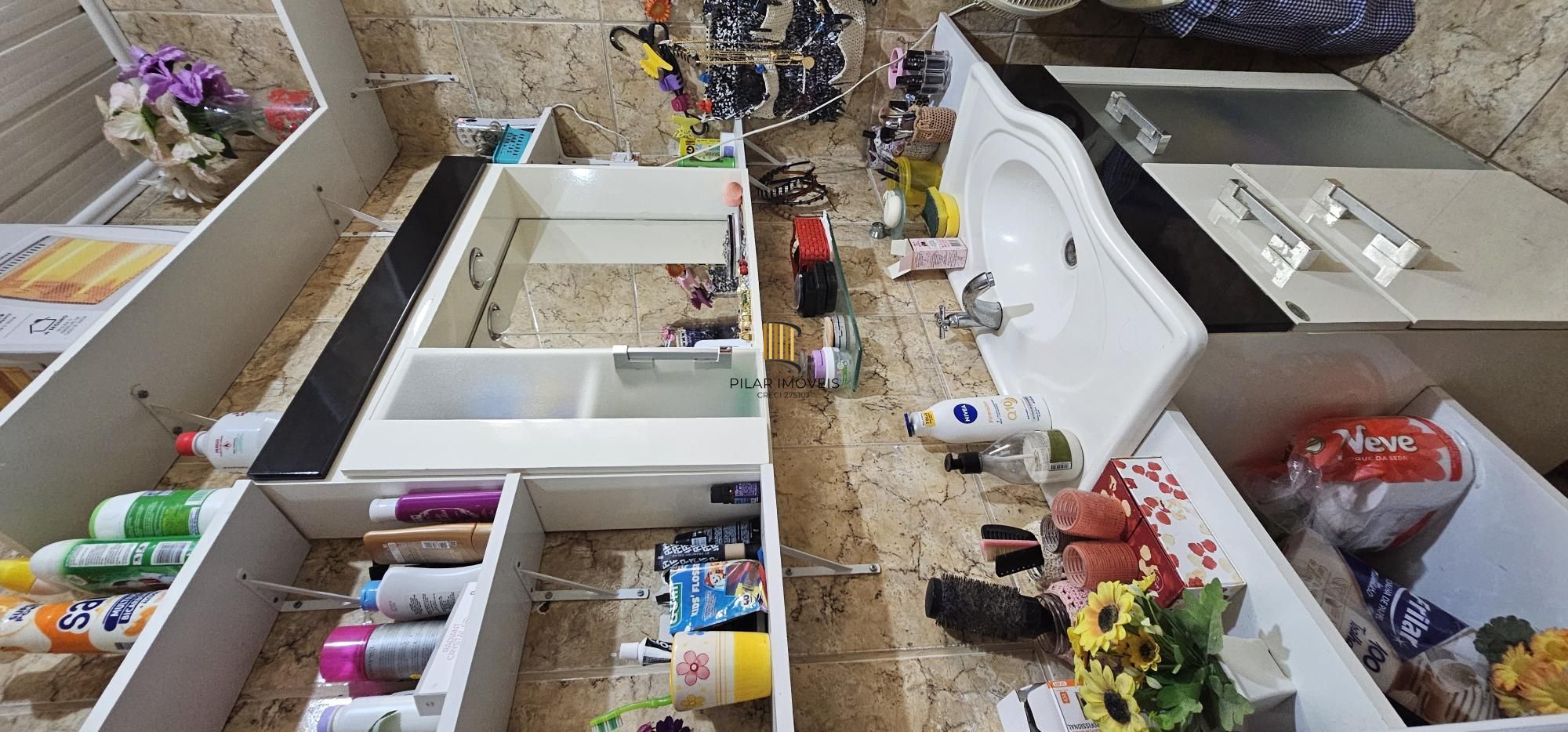 Casa 2 dormitórios no bairro Cavalhada