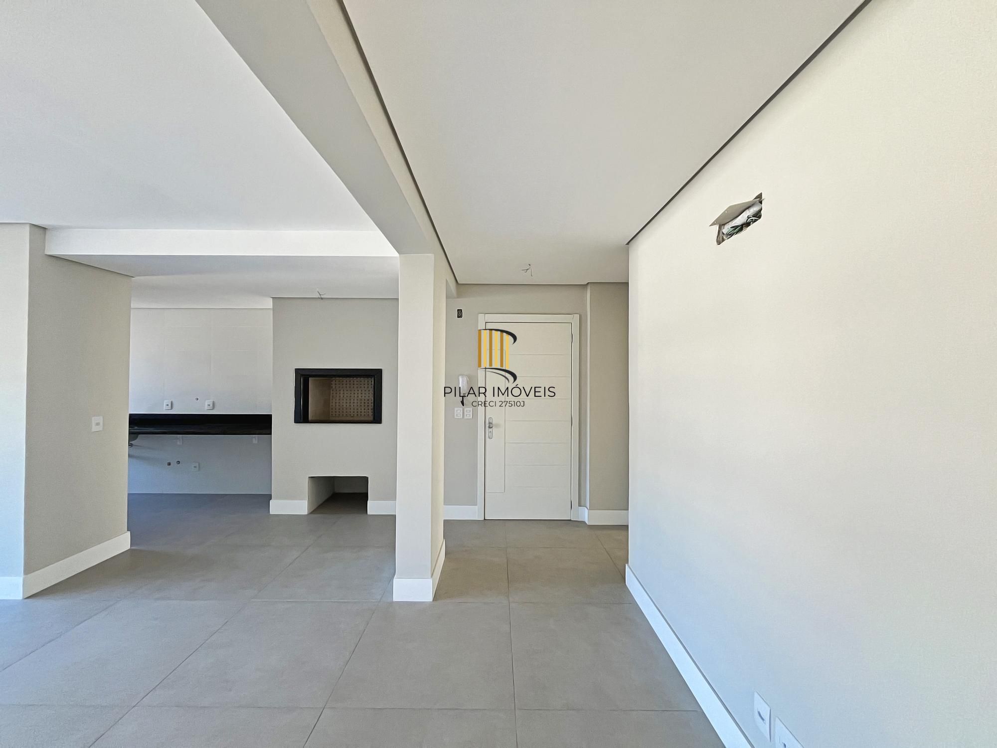 Apartamento com 3 dormitórios sendo 3 suíte á venda Bairro Cristal.