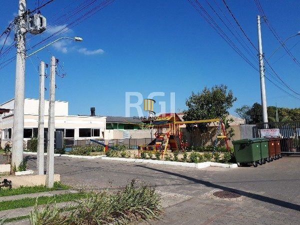 Casa Condominio para Venda - 58m², 2 dormitórios, 1 vaga - Restinga