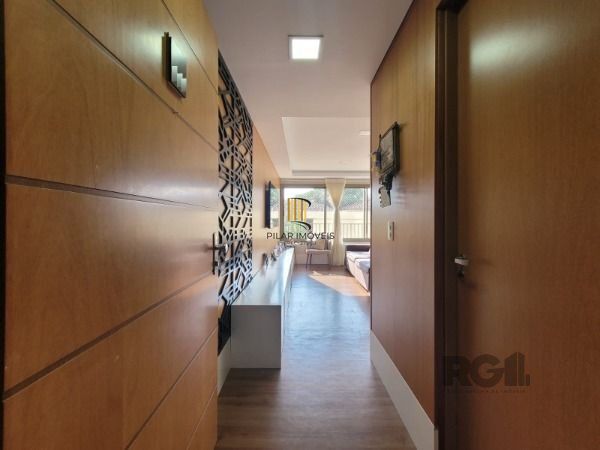 Apartamento em Porto Alegre, no bairro Cavalhada, com 3 dormitório(s), e 3 banheiros, à venda.