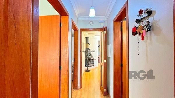 Casa Condominio em Porto Alegre, no bairro Santa Tereza, com 3 dormitório(s), e 3 banheiros, à venda.