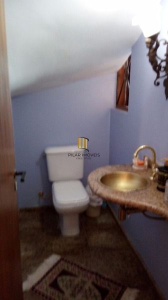 Casa para Venda - 254m², 5 dormitórios, sendo 1 suites, 4 vagas - Ipanema