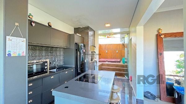 Casa Condominio em Porto Alegre, no bairro Aberta Dos Morros, com 3 dormitório(s), e 3 banheiros, à venda.
