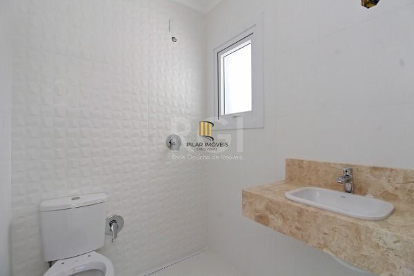 Casa Condominio para Venda - 364m², 3 dormitórios, sendo 3 suites, 2 vagas - Pedra Redonda