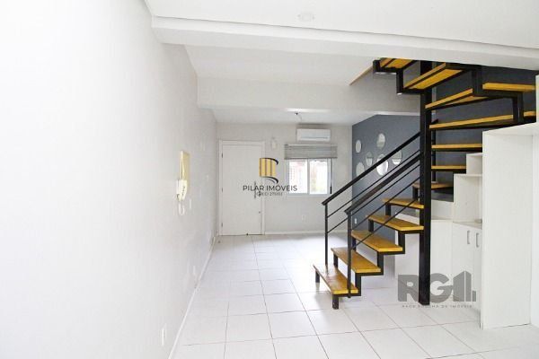 Casa Condominio para Venda - 98.08m², 3 dormitórios, sendo 1 suites, 1 vaga - Cavalhada