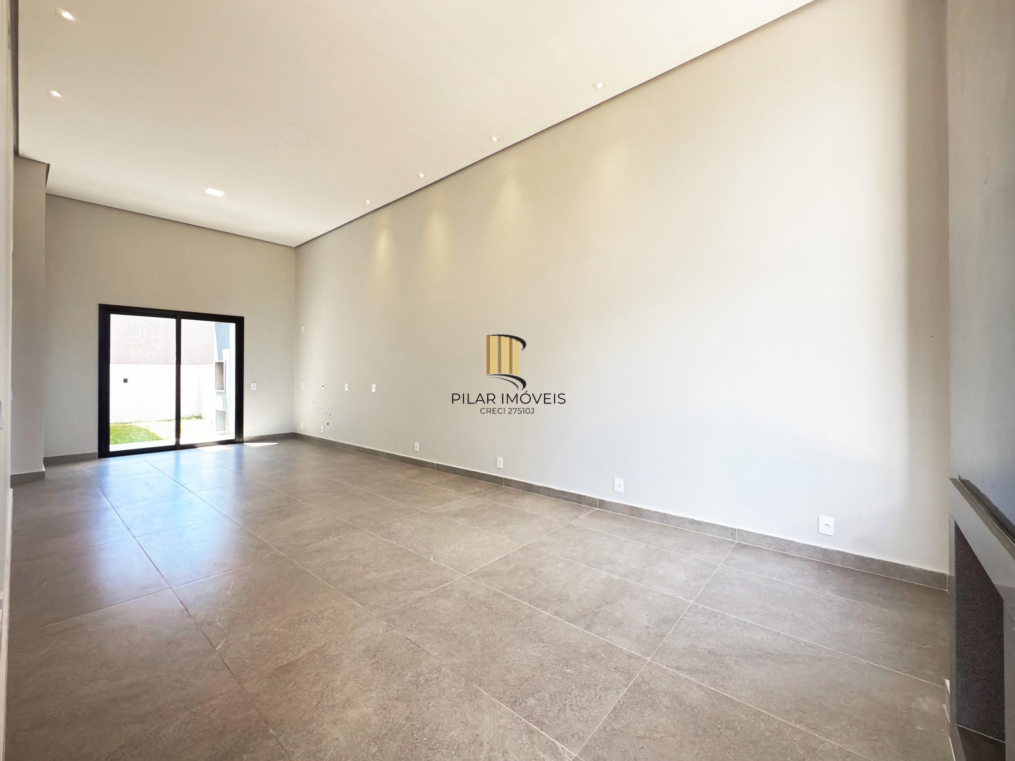 Residência nova em condomínio com 3 dormitórios