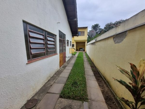 Terreno em Porto Alegre, no bairro Cavalhada, à venda.