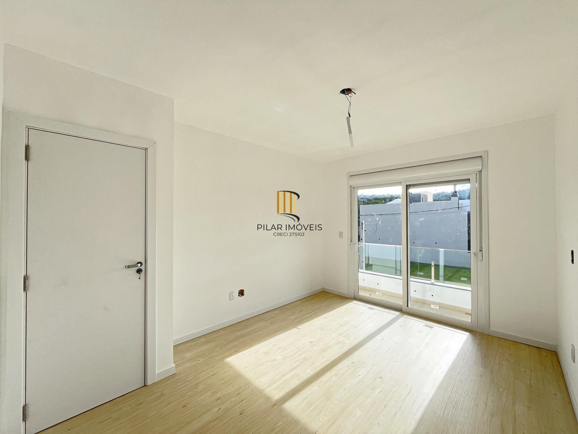 Casas condominio fechado Vila Nova -3 dormitórios sendo uma suite, pátio 60m2.2