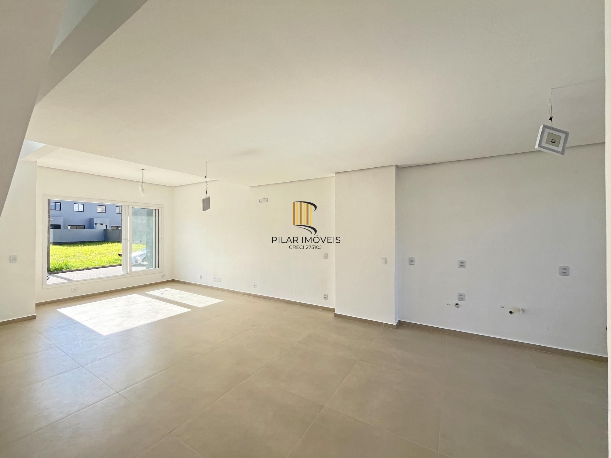 Casas condominio fechado Vila Nova -3 dormitórios sendo uma suite, pátio 60m2.2