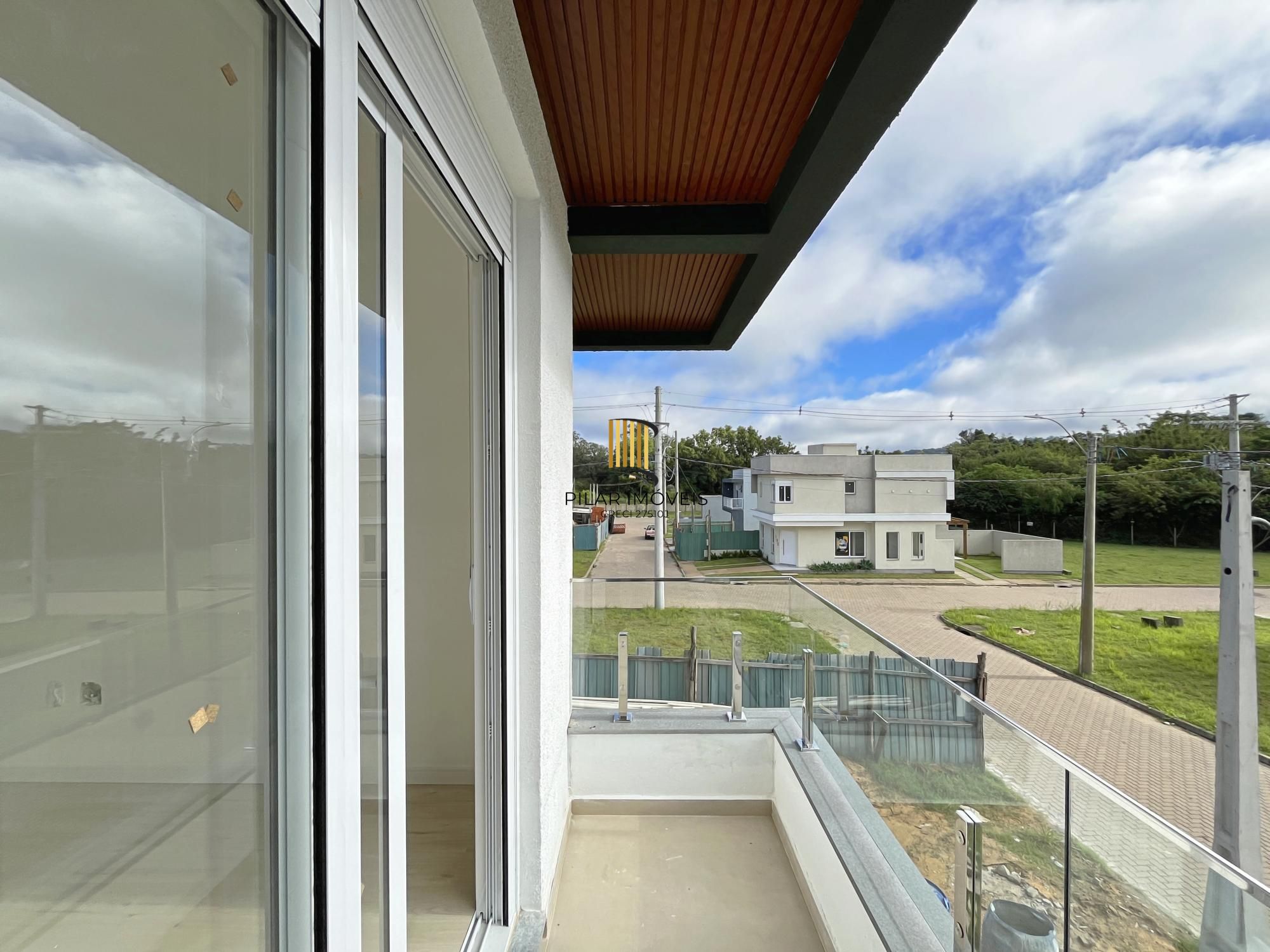 Casas condominio fechado Vila Nova -3 dormitórios sendo uma suite, pátio 60m2.2