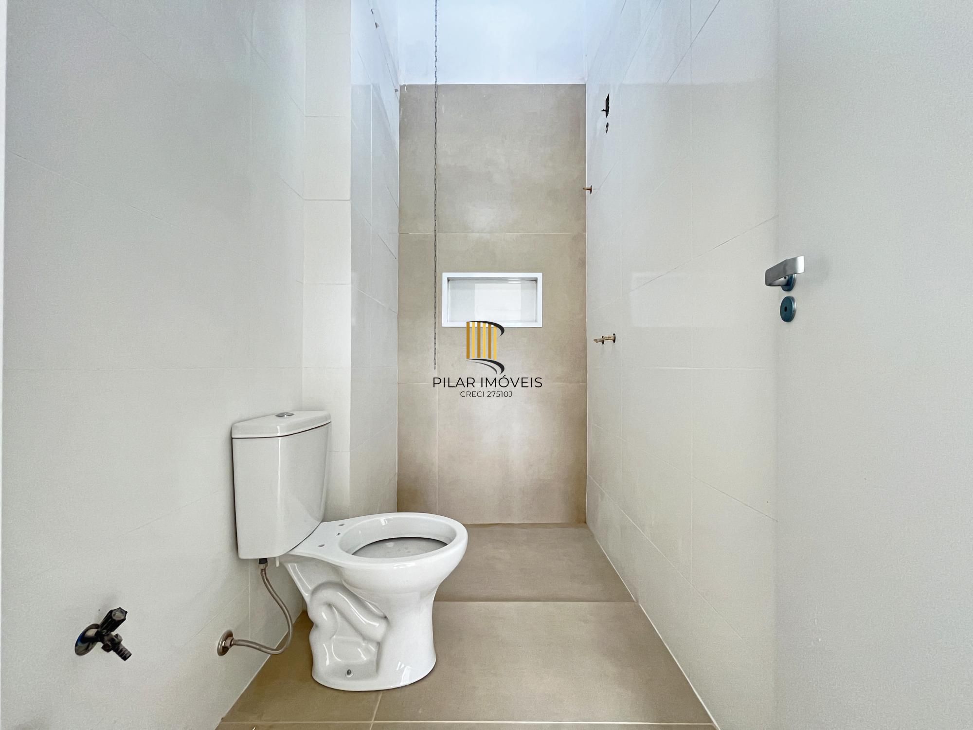 Casas condominio fechado Vila Nova -3 dormitórios sendo uma suite, pátio 60m2.2