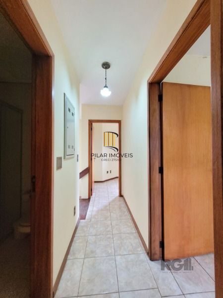 Casa de Condomínio 3 dormitórios no bairro Espírito Santo