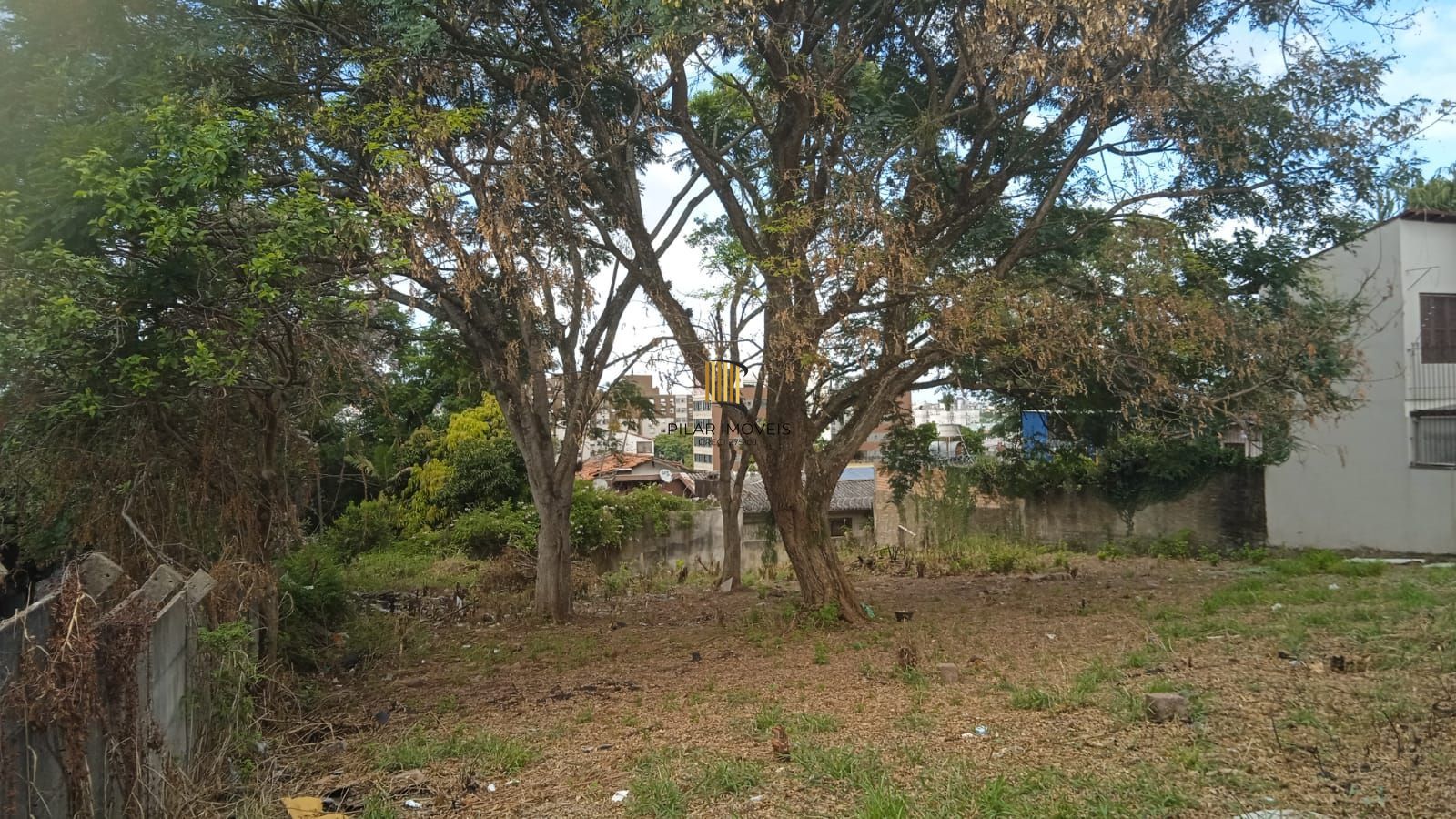 Terreno Comercial no bairro Cristal