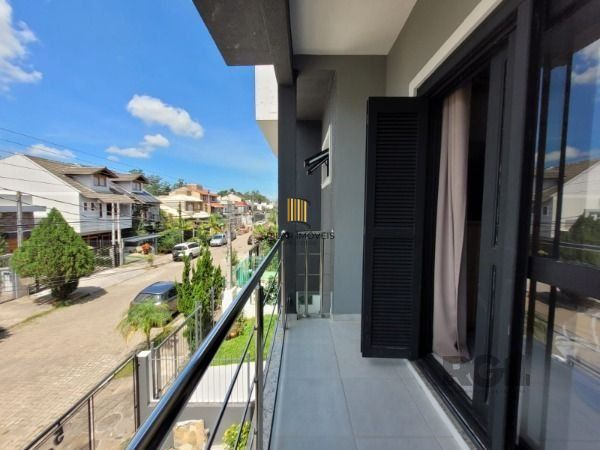 Casa de Condomínio 3 dormitórios no bairro Hípica