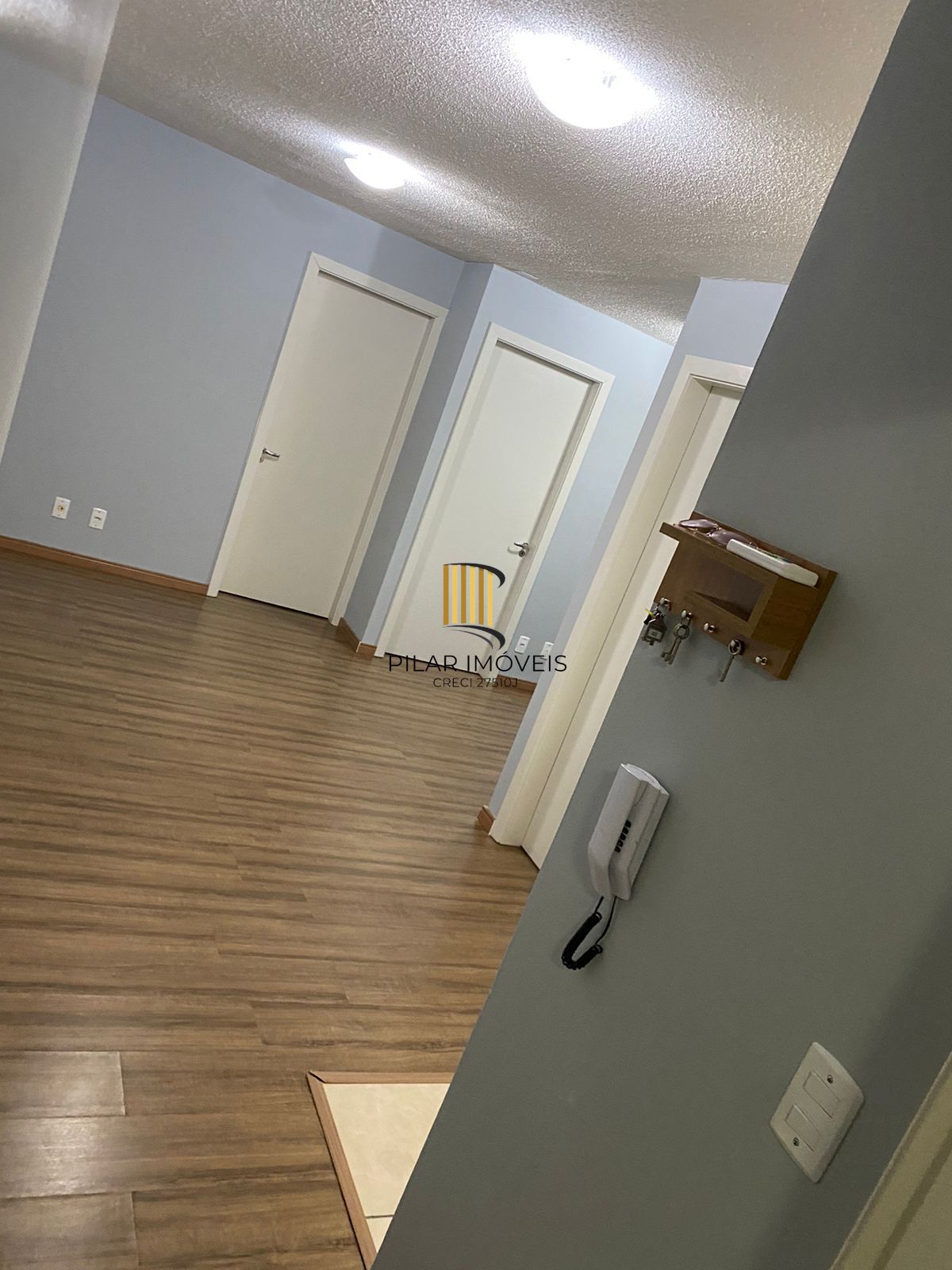 Apartamento 2D para locação no Bairro Restinga