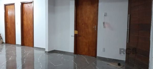 Sítio em Porto Alegre, no bairro Lageado, com 4 dormitório(s), e 4 banheiros, para locação.