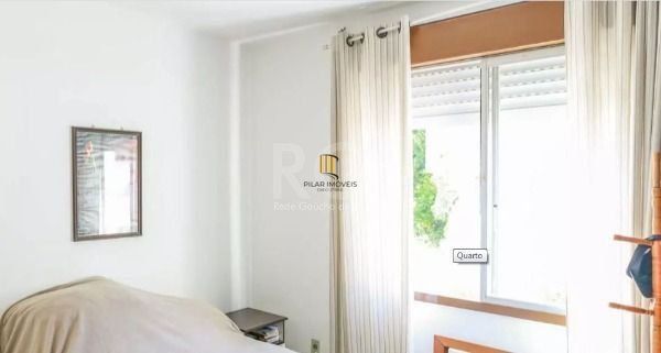 Cobertura em Porto Alegre, no bairro Teresópolis, com 1 dormitório(s), e 1 banheiros, à venda.