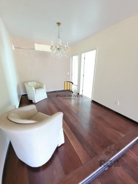 Casa 3 dormitórios no bairro Espírito Santo