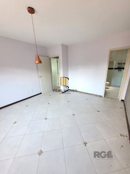 Casa 3 dormitórios no bairro Espírito Santo