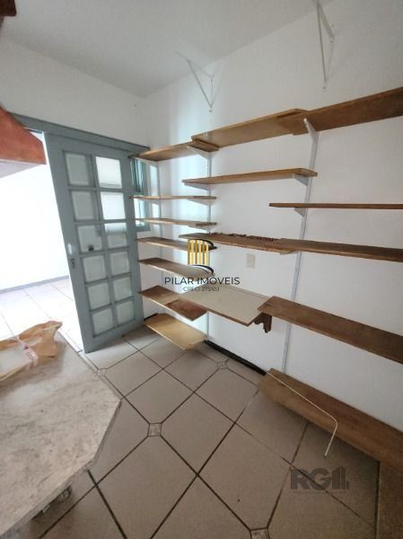 Casa 3 dormitórios no bairro Espírito Santo