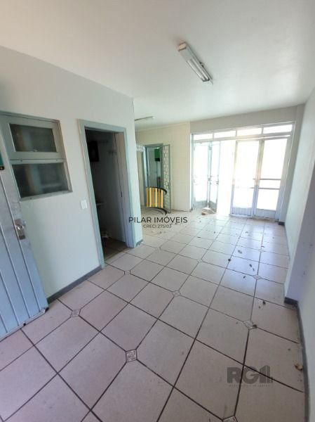 Casa 3 dormitórios no bairro Espírito Santo