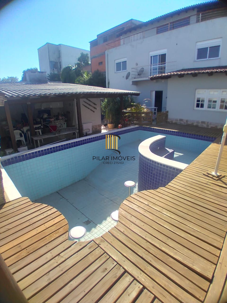 Casa 5 dormitórios no bairro Cavalhada