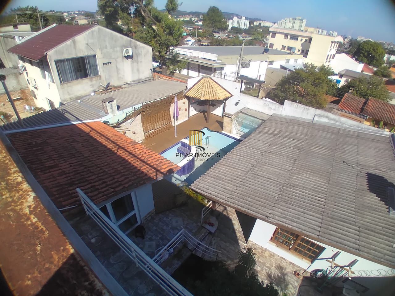 Casa 5 dormitórios no bairro Cavalhada