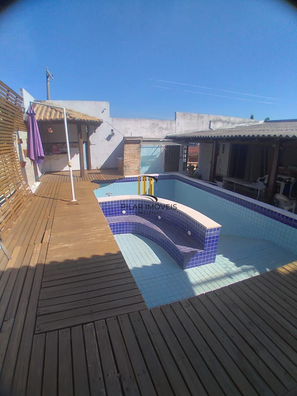 Casa 5 dormitórios no bairro Cavalhada