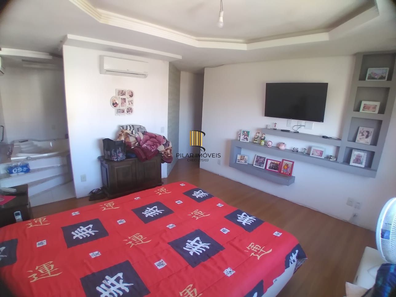 Casa 5 dormitórios no bairro Cavalhada